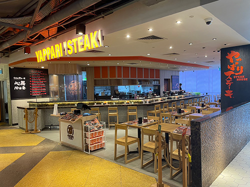 シンガポール　ウィスマアトリア店 